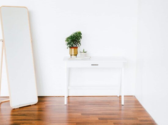 Comment faire briller un carrelage imitation parquet ?