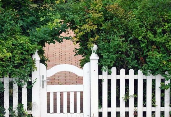 Quelle clôture choisir entre voisins ?