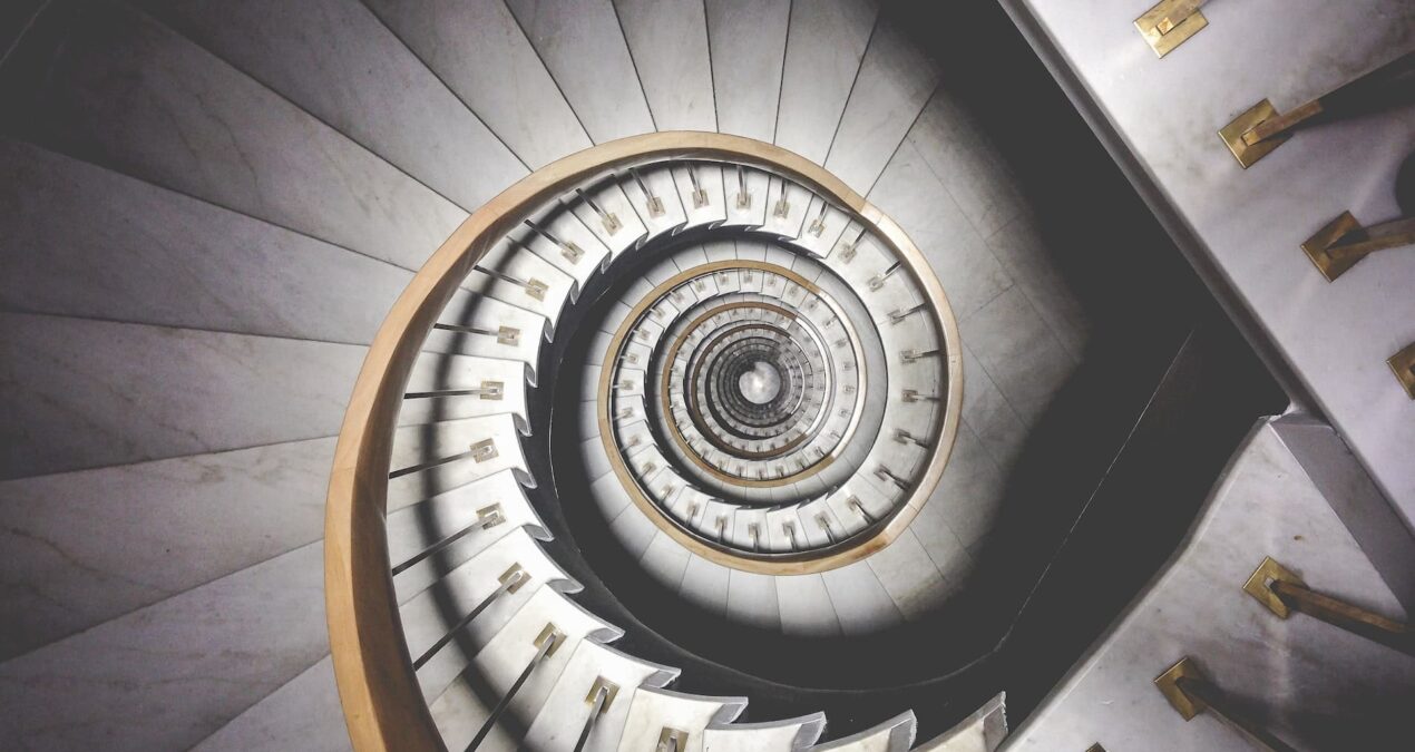 Quels sont les avantages de l’escalier colimaçon ?